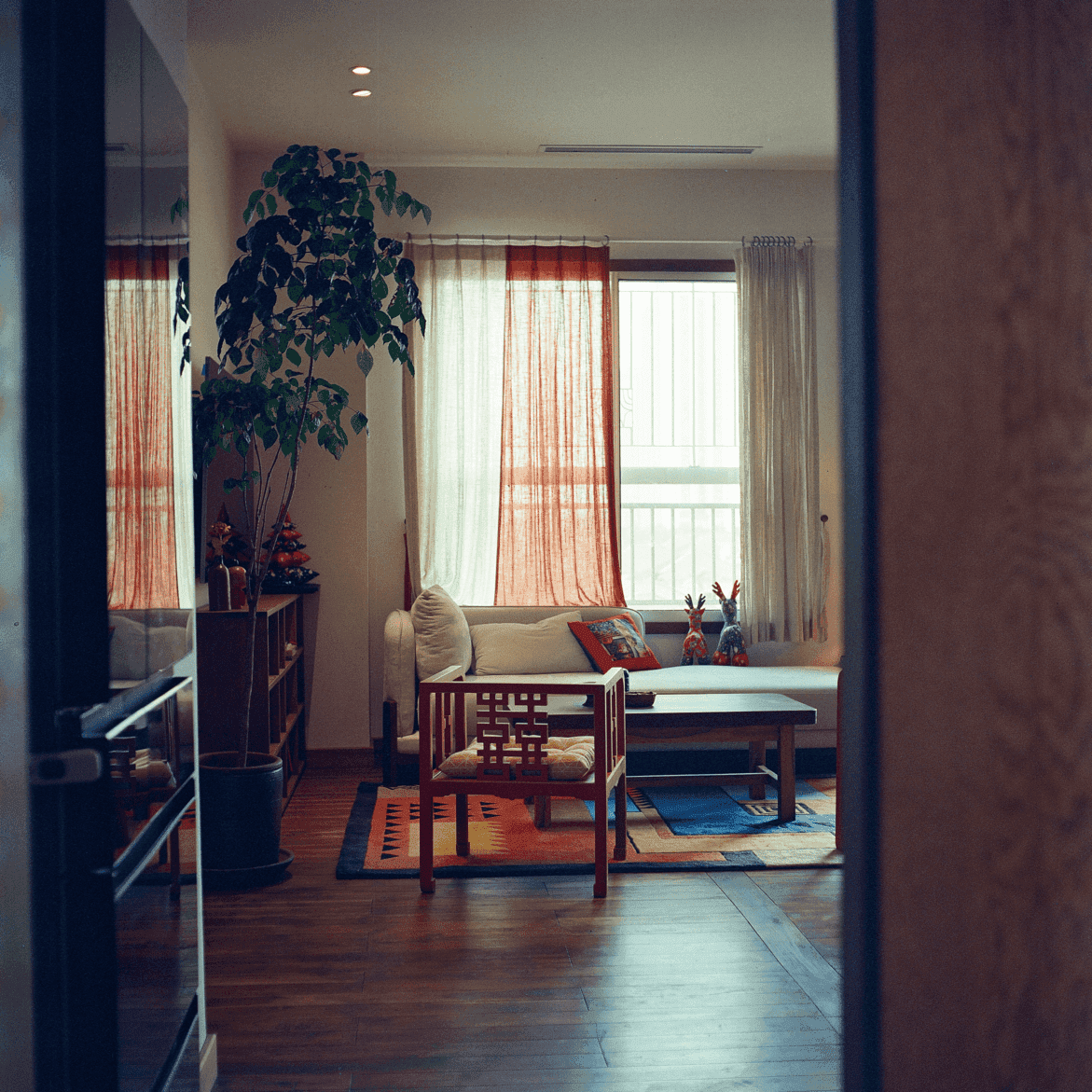 S502 Apartment - Image 1