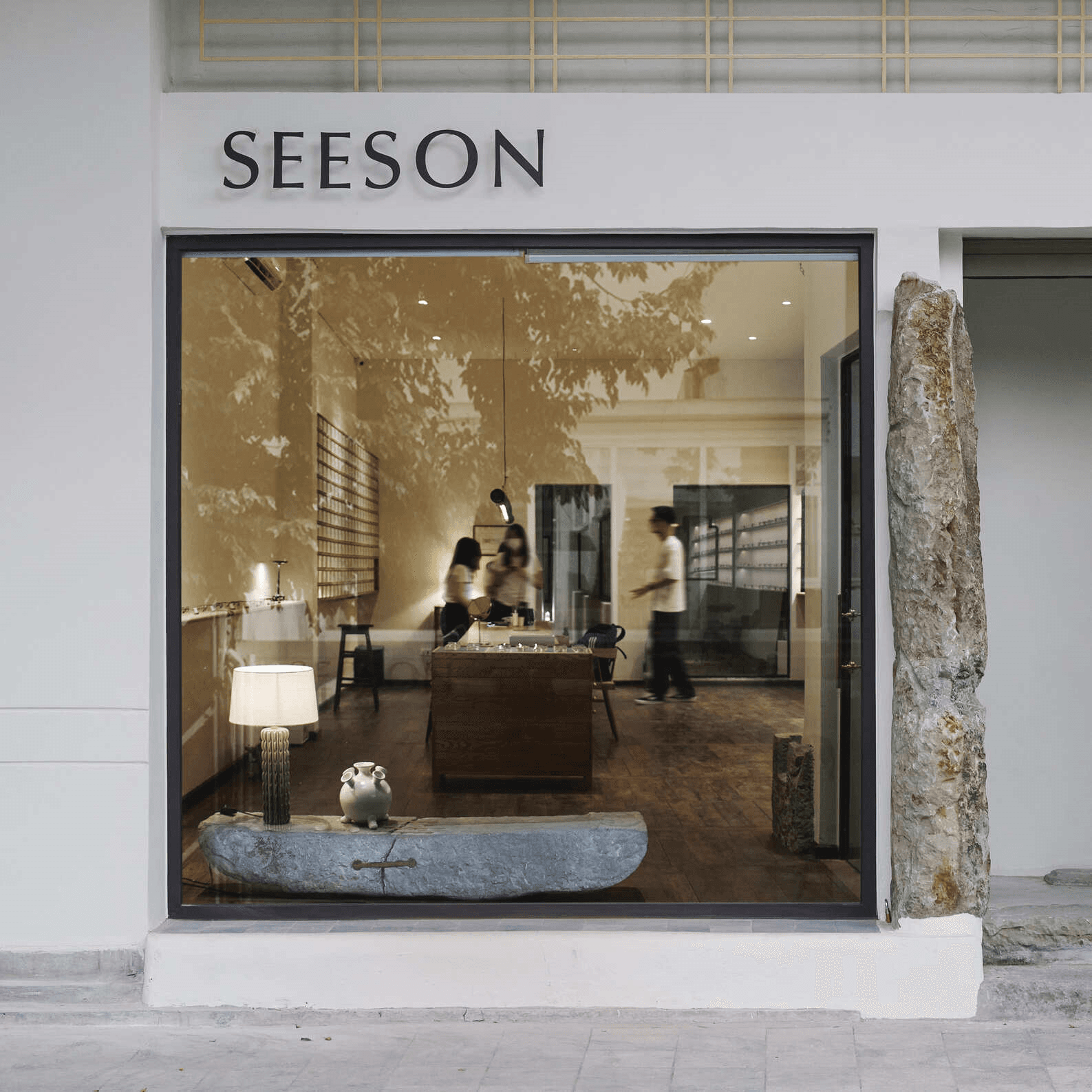 Hanoi IRL Flagship Store - Image 1